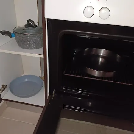 Apartamento 3 Min From Station No2 Private Free Parking Tesalónica
