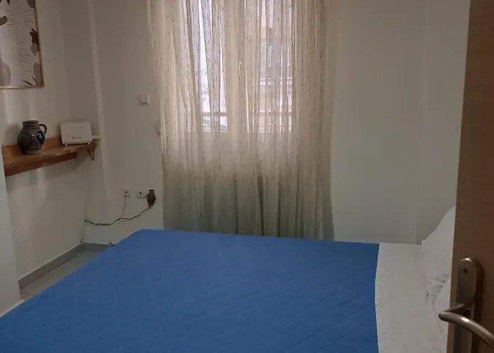 3 Min From Station No2 Private Free Parking Saloniki