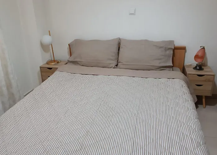Apartment 3 Min From Station No2 Private Free Parking *